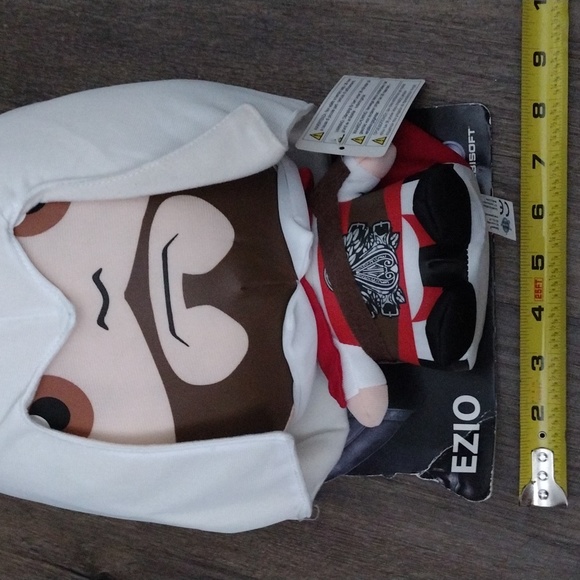 🎁Assassin's Creed Ezio Plush Doll Toy 12 in - Picture 6 of 7